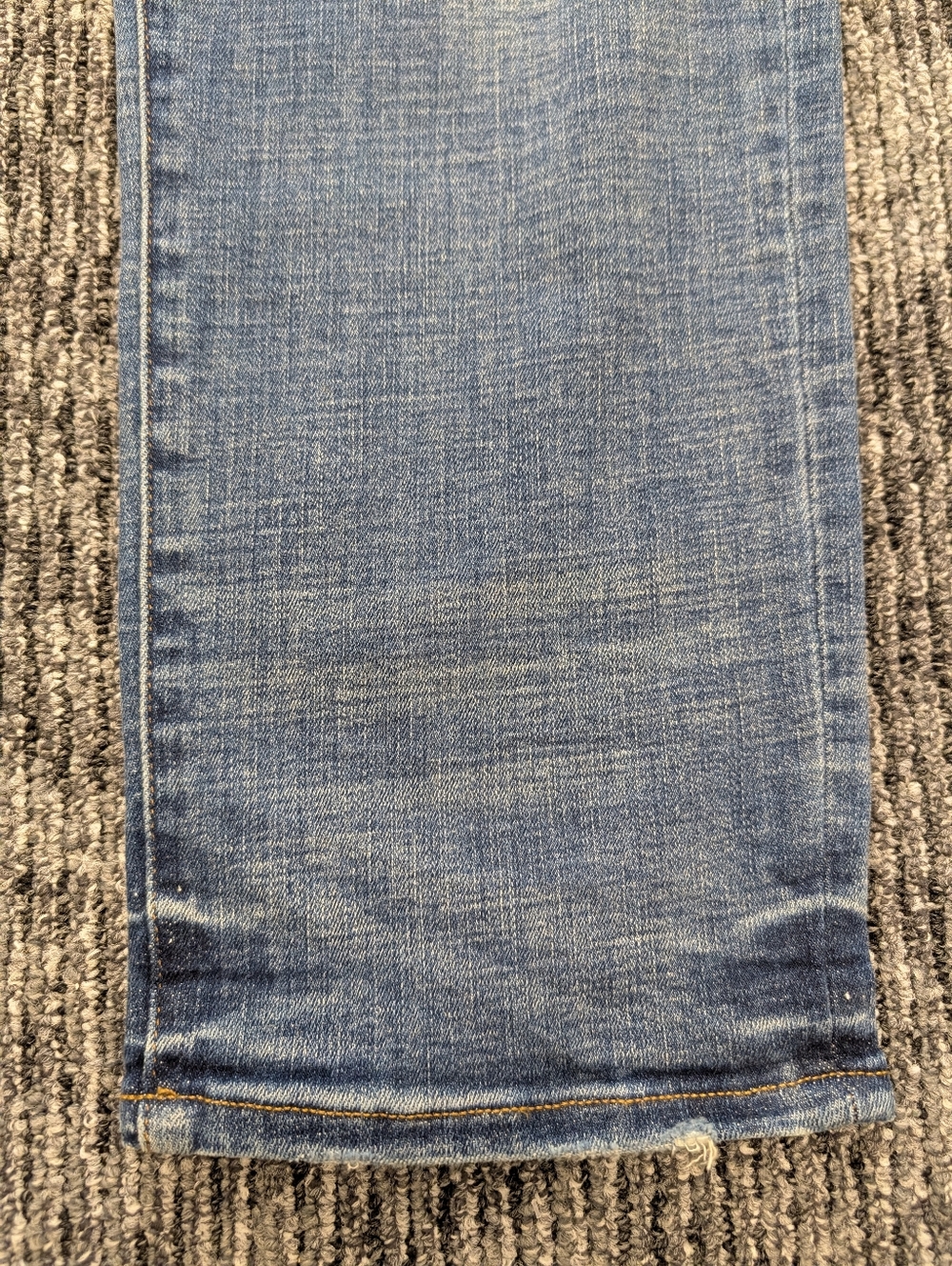 American Eagle Next Level Flex Original Taper Distressed Jeans 38x32 - Picture 4 of 15